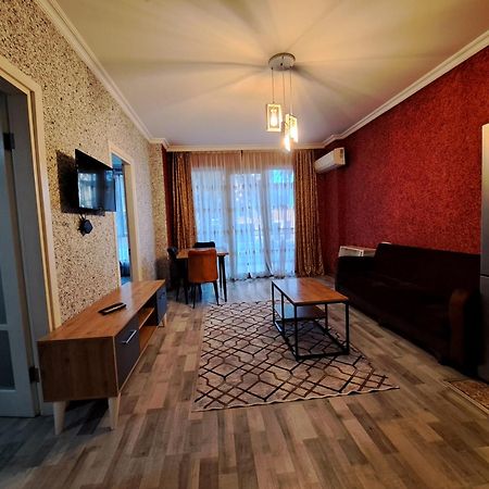 Karvi Hostel & Suites Batoumi Extérieur photo