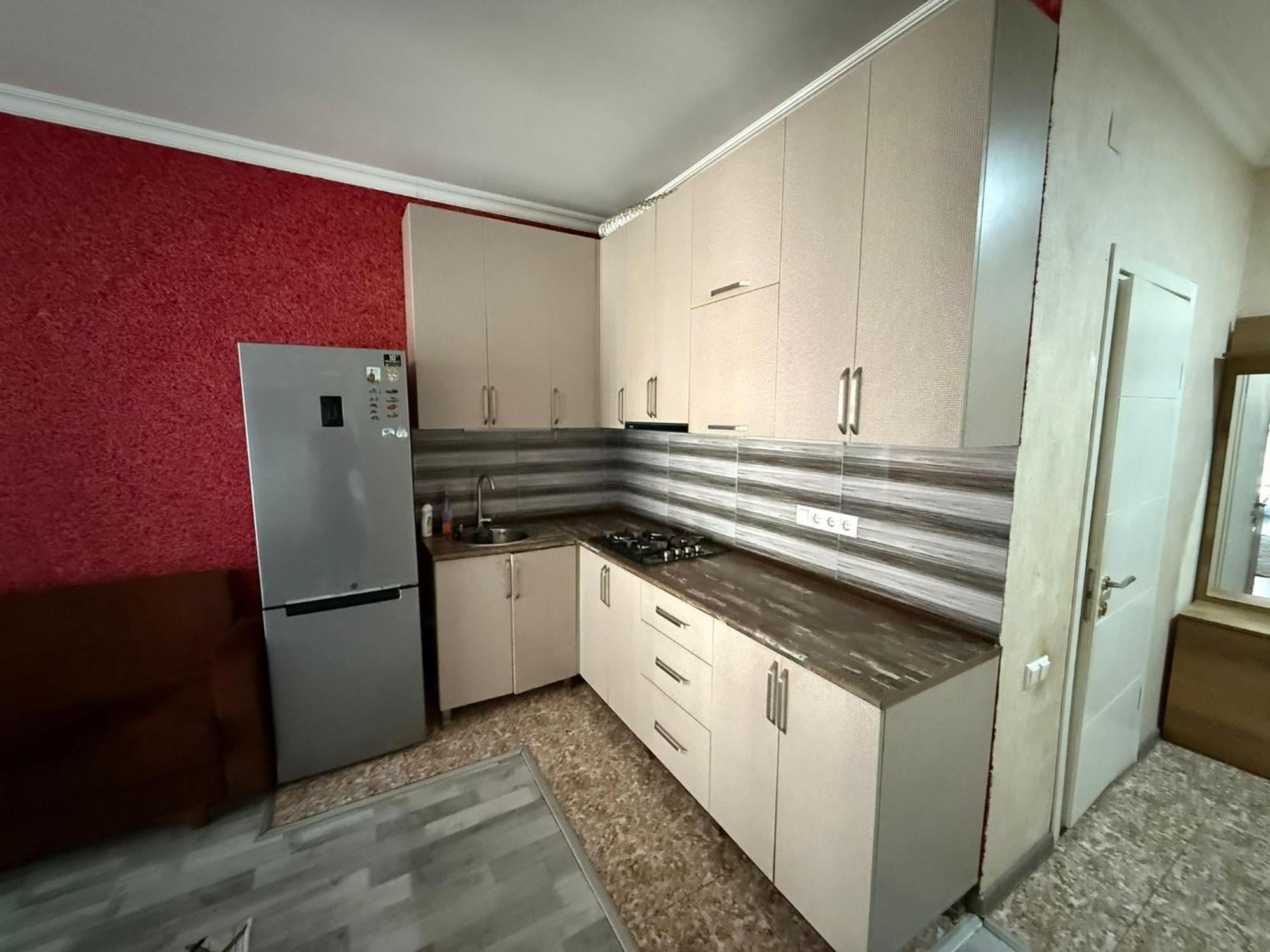 Karvi Hostel & Suites Batoumi Extérieur photo