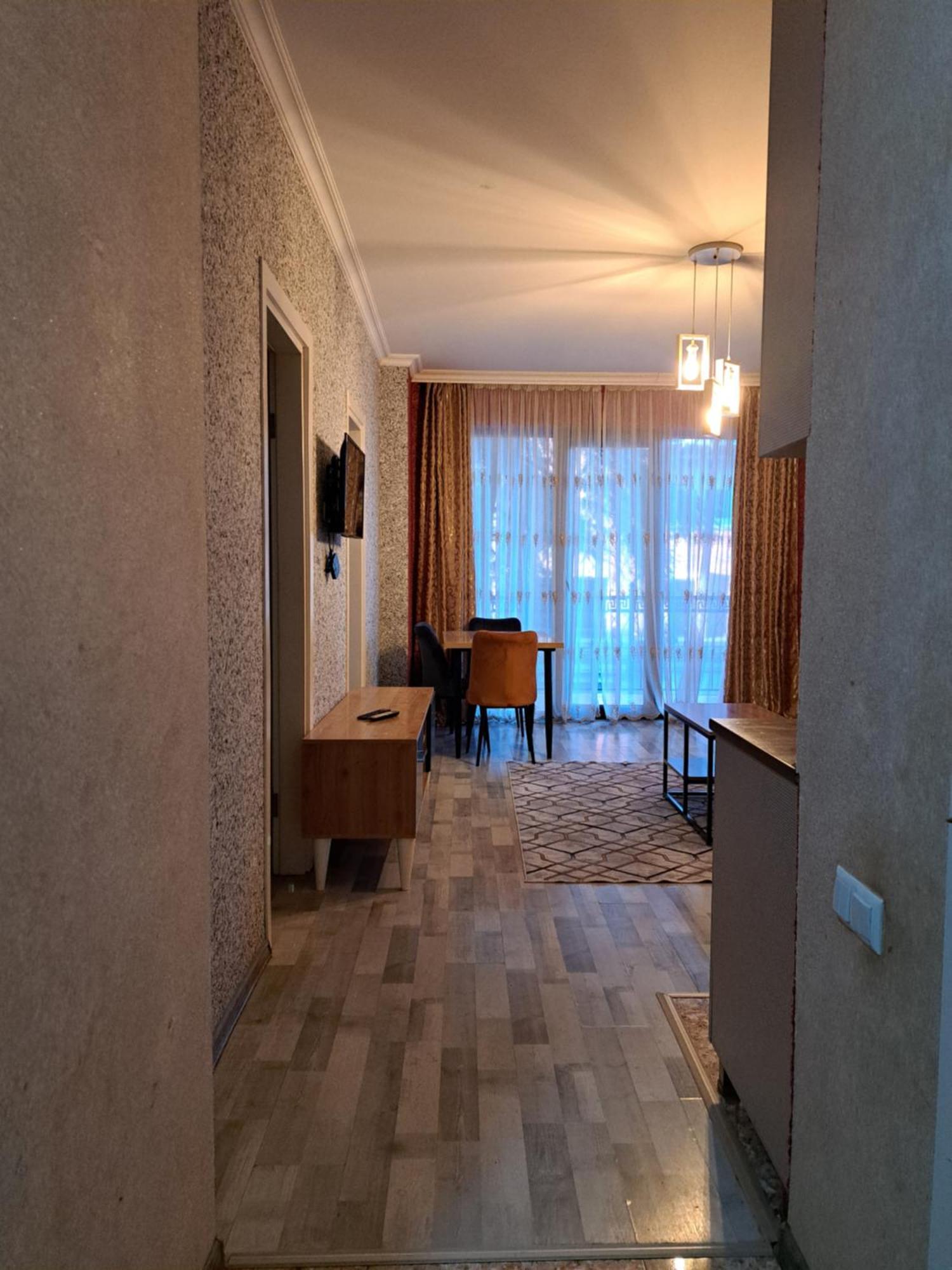 Karvi Hostel & Suites Batoumi Extérieur photo