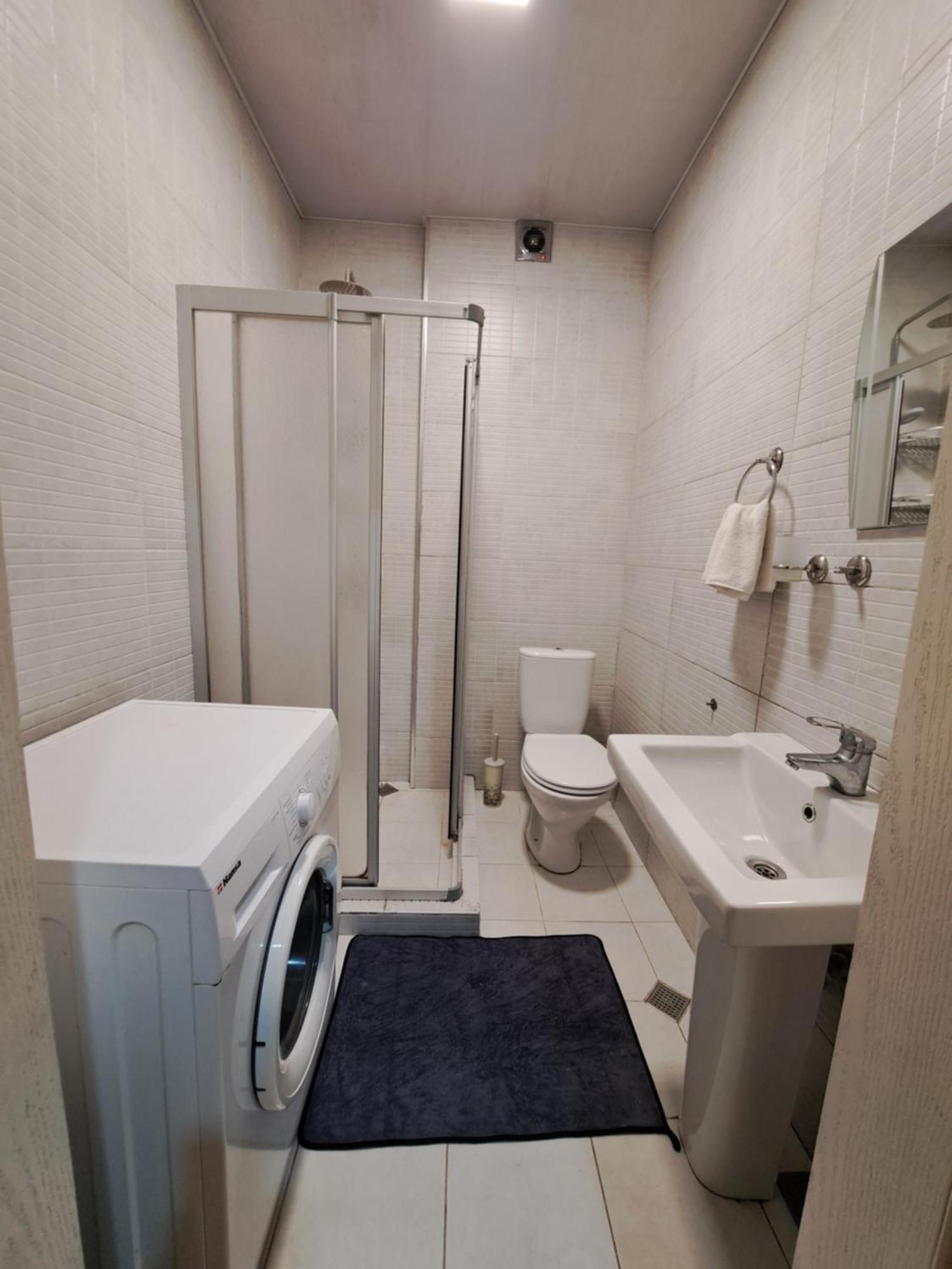 Karvi Hostel & Suites Batoumi Extérieur photo