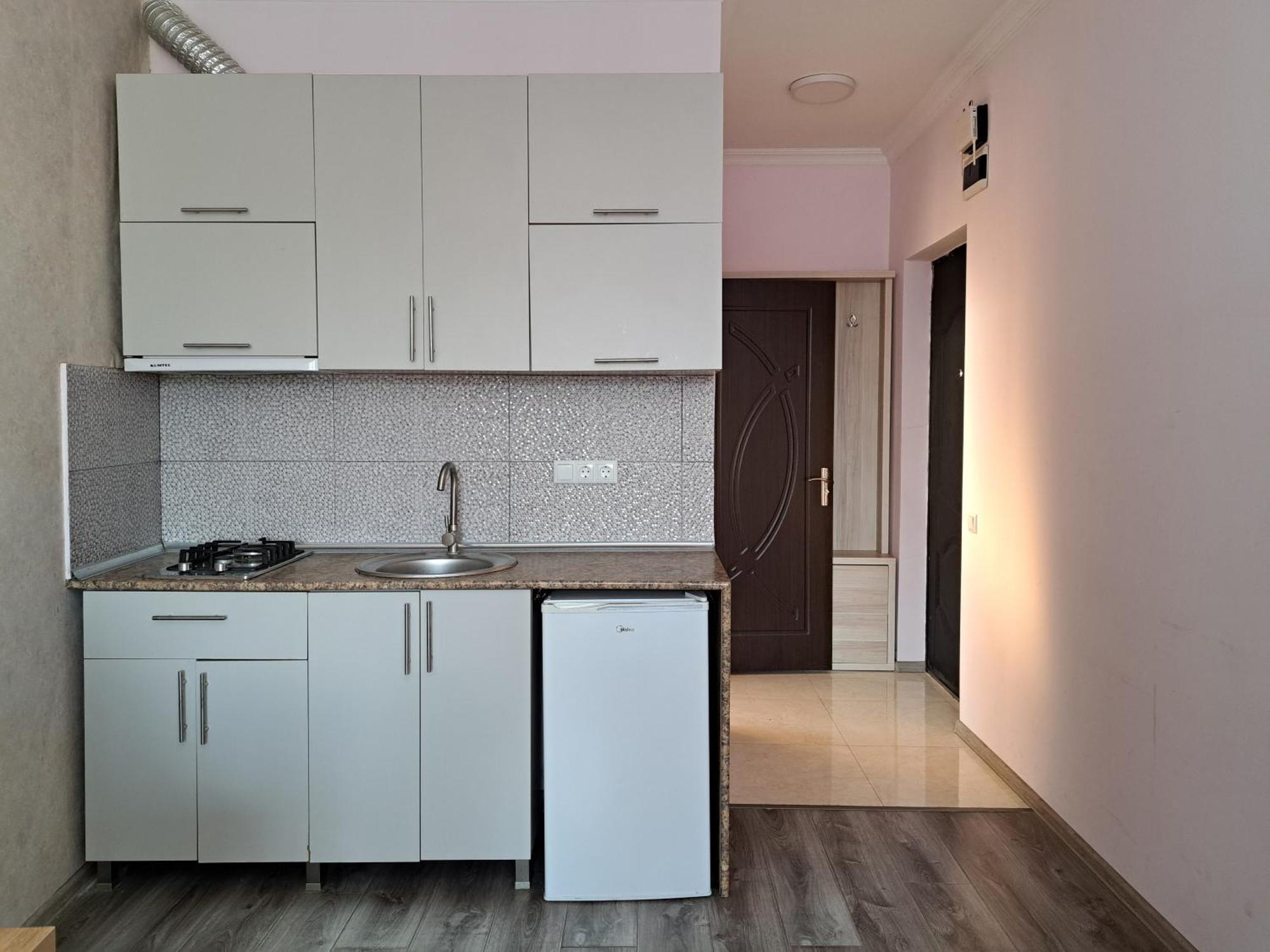 Karvi Hostel & Suites Batoumi Extérieur photo