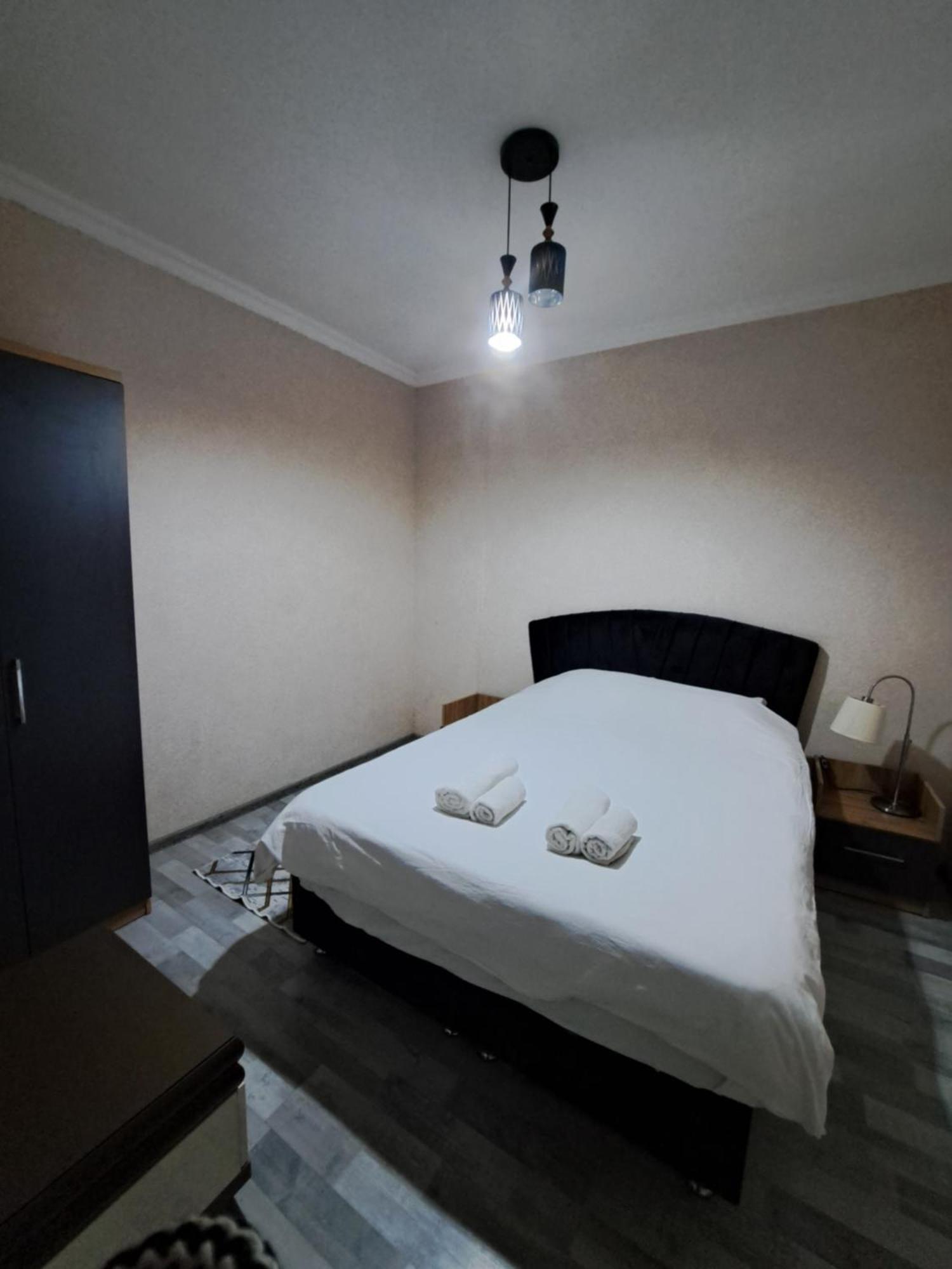 Karvi Hostel & Suites Batoumi Extérieur photo